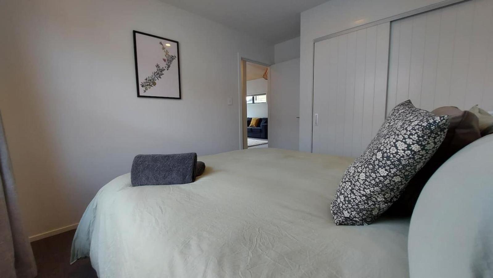 Sleek Suite By The Sand 2-Bedroom ダニーデン エクステリア 写真